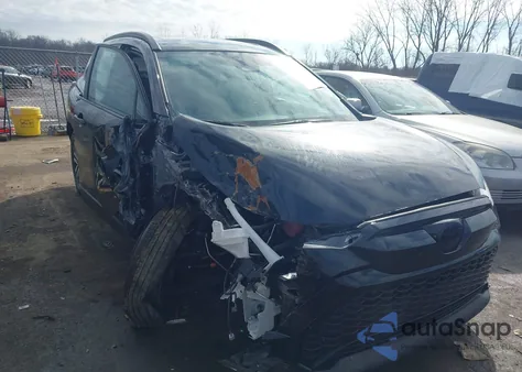 2024 Toyota Corolla Cross Hybrid Se z USA, uszkodzony, nr VIN 7MUFBABG2RV051309